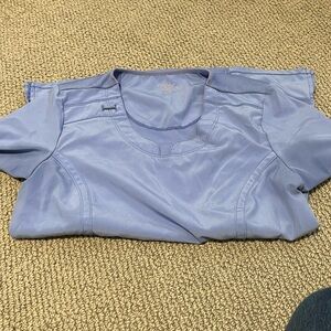 Cherokee infinity scrub top size small